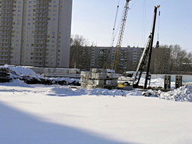 Зорге 279/4, ЖК Рихард