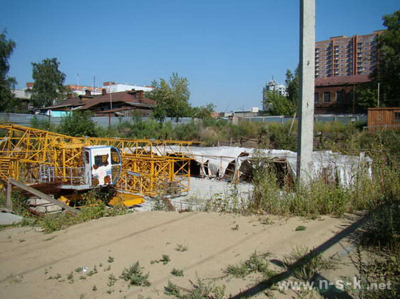 Декабристов, 10 фото темпы строительства осень 2010