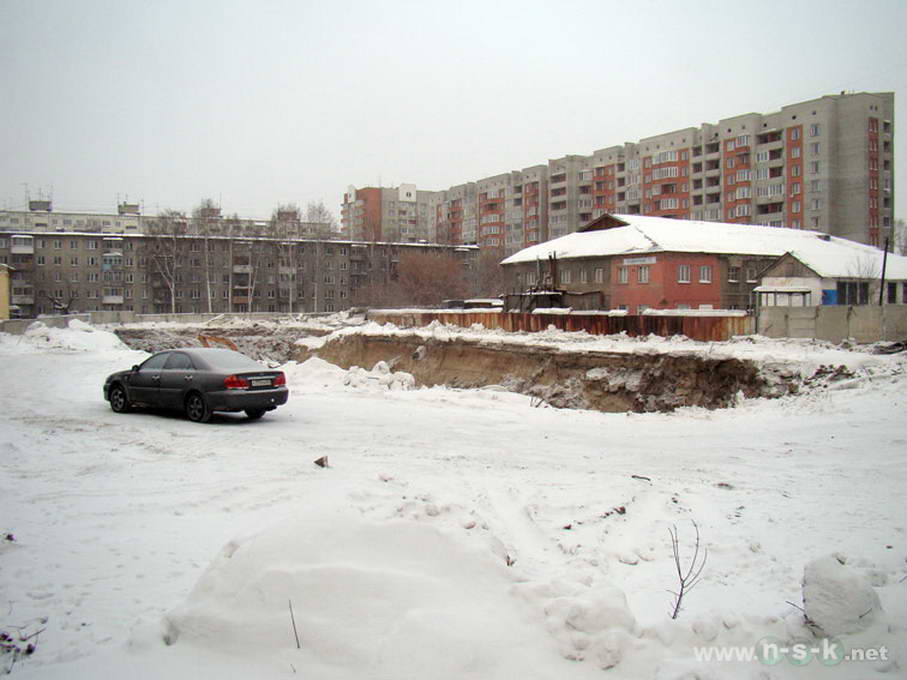 Крылова, 63 фотоотчет строительной площадки 2011